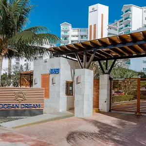 The Oceanfront By Casa Paraiso Apartahotel